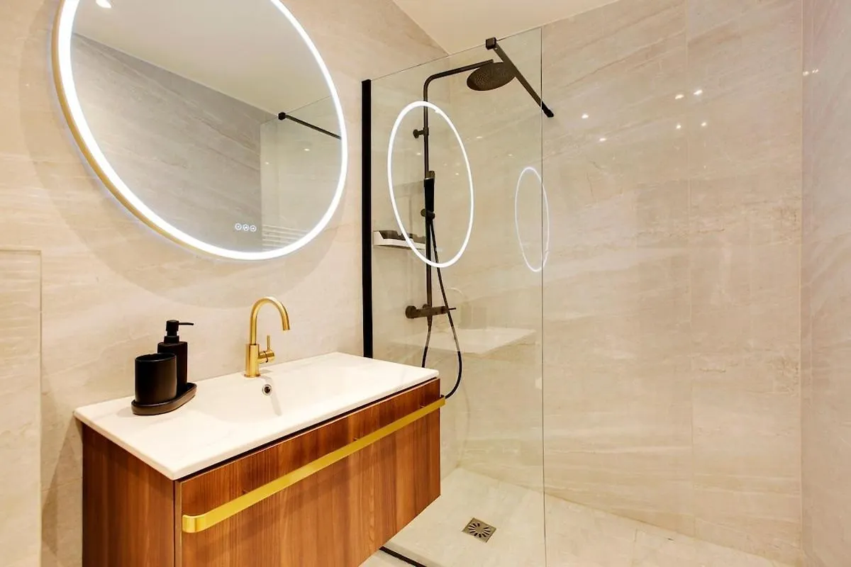 Apartment Appart Lumineux 4 Personnes Paris France